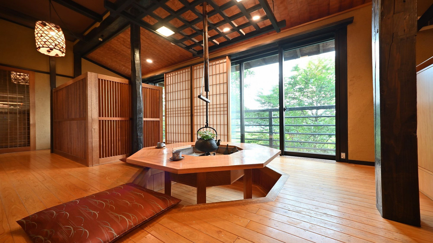 内湯に露天風呂…100㎡超の贅沢すぎる空間。本館「欅」3696632