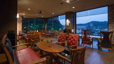 バー (施設内) / 1