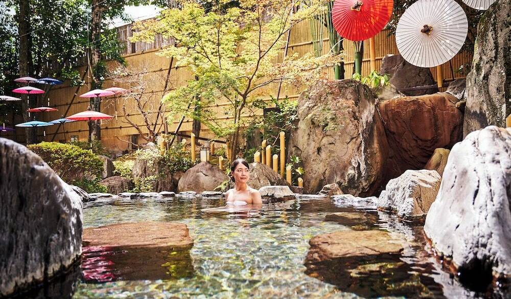 傘咲の湯_露天風呂 / 4