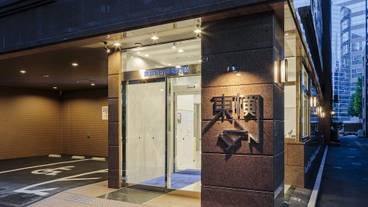 施設の入り口 / 8