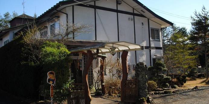 旅館 ふじとみた（山梨県 民宿） / 1