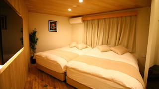 アパートメント ダブルベッド 2 台 禁煙