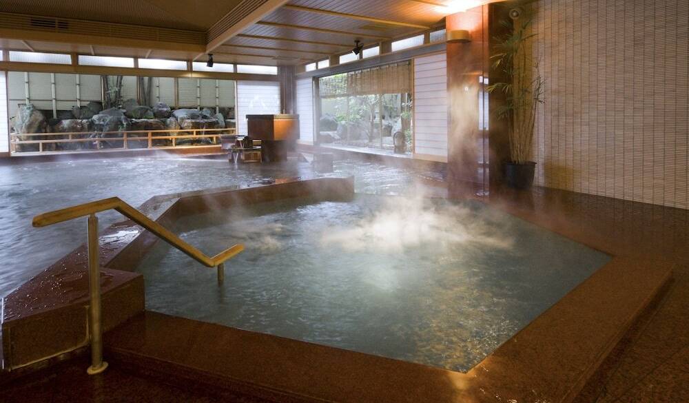 大浴場「九谷の湯処」① / 3