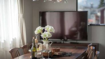 客室内のダイニングエリア / 27