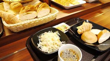 食事・飲み物 / 8