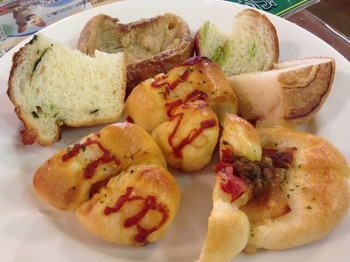 「きららオーガニック・ライフ」料理 841561 パンも色々食べれます