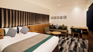 リニューアル アクセシブルクイーン エキストラベッド1台（禁煙）