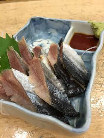 「だるま」料理 825486 だるま(東京都江東区三好)サンマクンセイ刺 250円