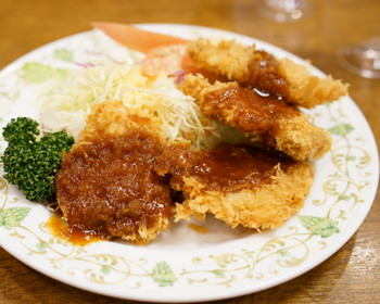 「神谷バー」料理 518636 2015.10 ポークヒレカツ（790円）