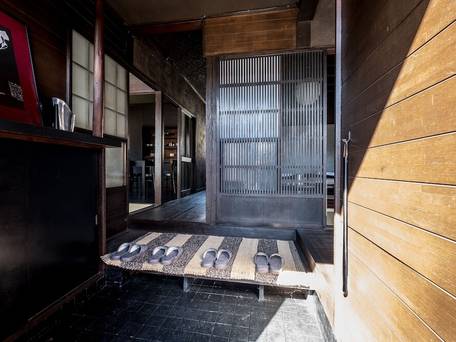 Classic Japan Living 河村家 / 2