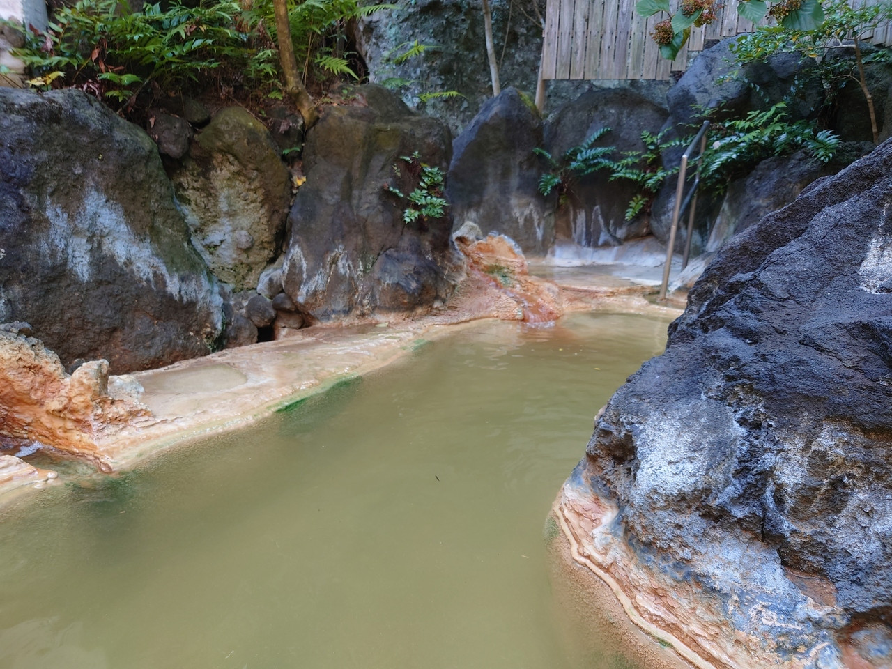 ”海のいけす”からの新鮮魚介！洞窟温泉も魅力のお宿3925284