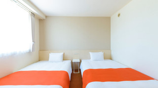 ファミリー ダブルルーム 喫煙可 (1 double and 1 extra bed)