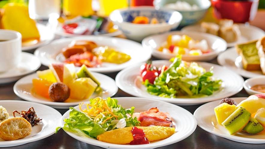 和食も洋食もお好みで！
元気が出る朝食 / 3