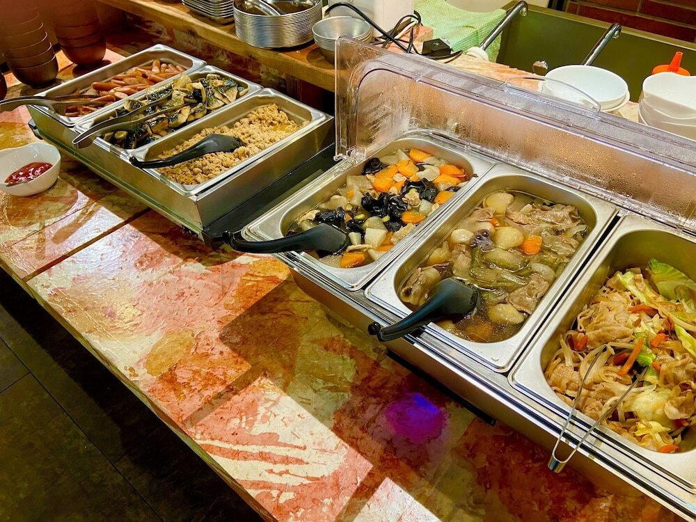 朝食