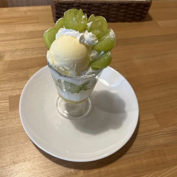 シャインマスカットパフェ / 10