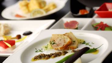 食事・飲み物 / 6