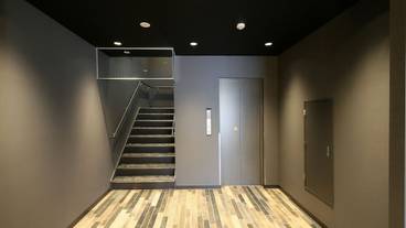 エレベーター / 1