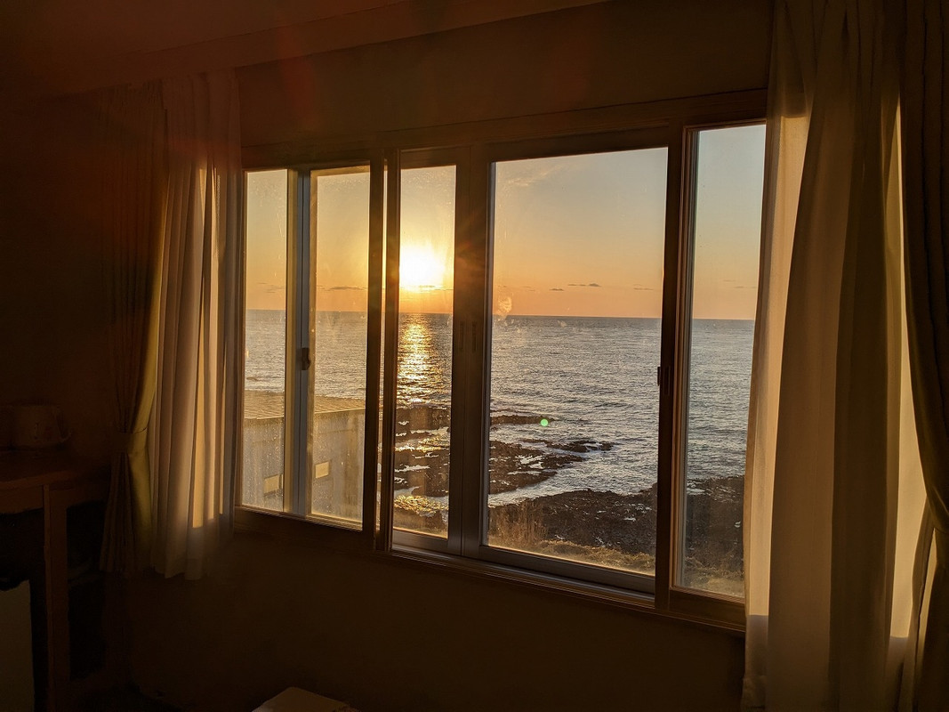 部屋からの夕日