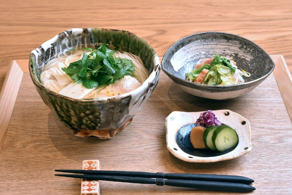 レストラン