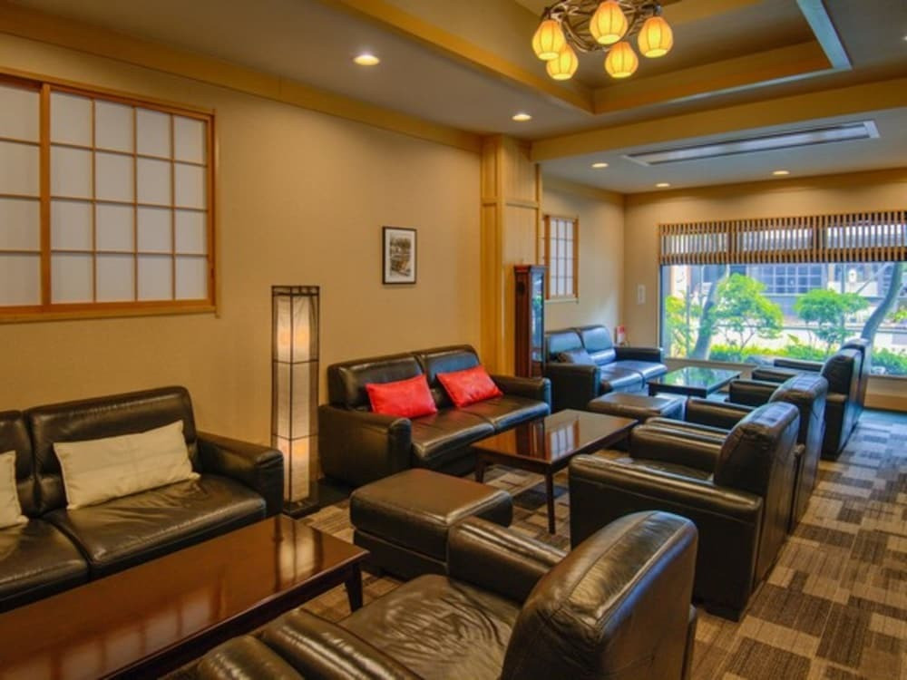 ロビーラウンジ