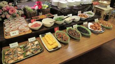 食事・飲み物 / 5