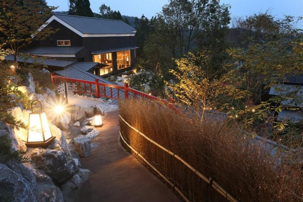 4千坪以上ある敷地に客室は8つだけ。静かな環境で贅沢に過ごして3521828