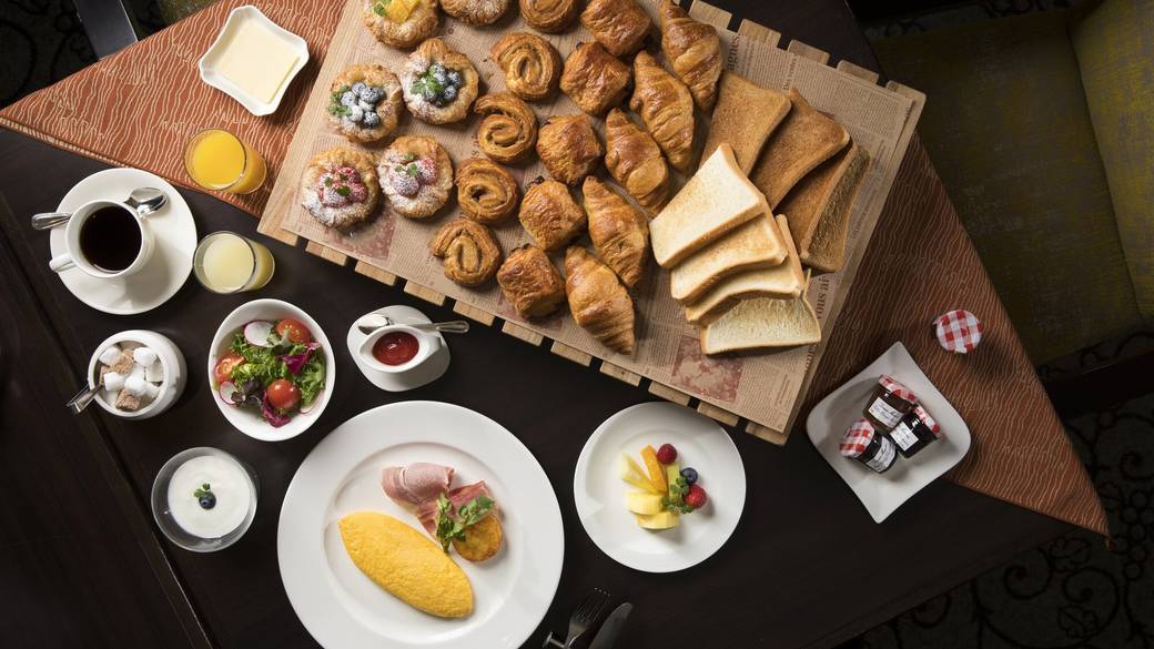 日本庭園を見ながら
和洋選べる朝食を / 3