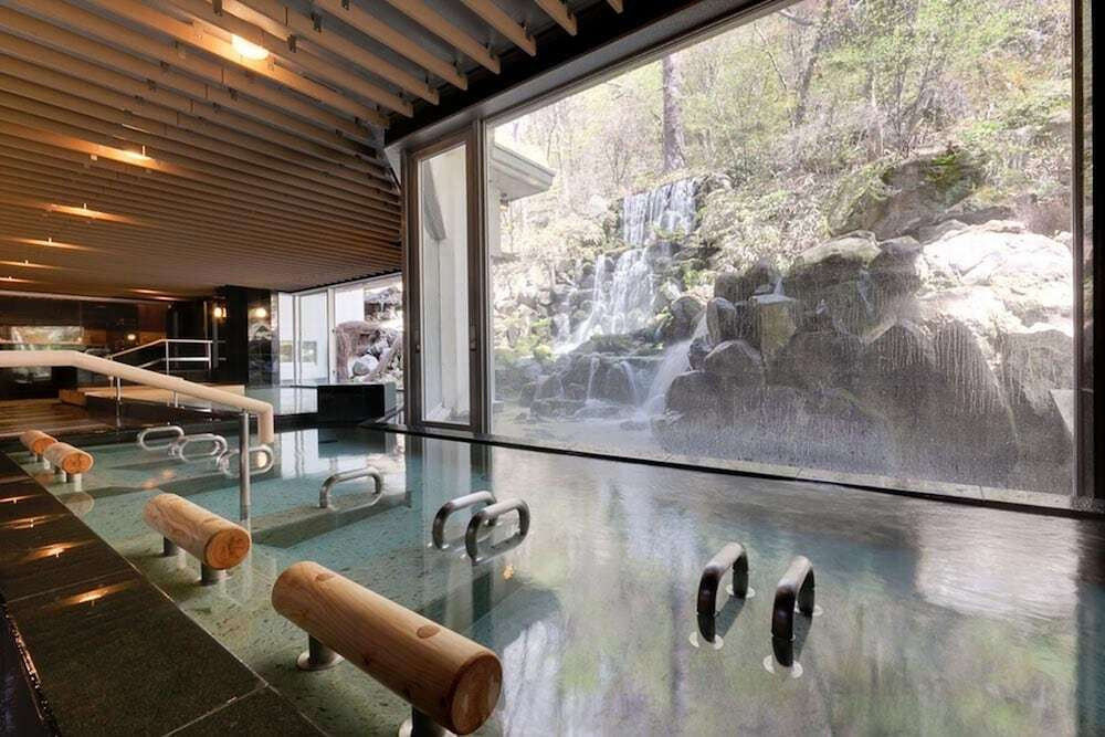 庭園大浴場 巌の湯①