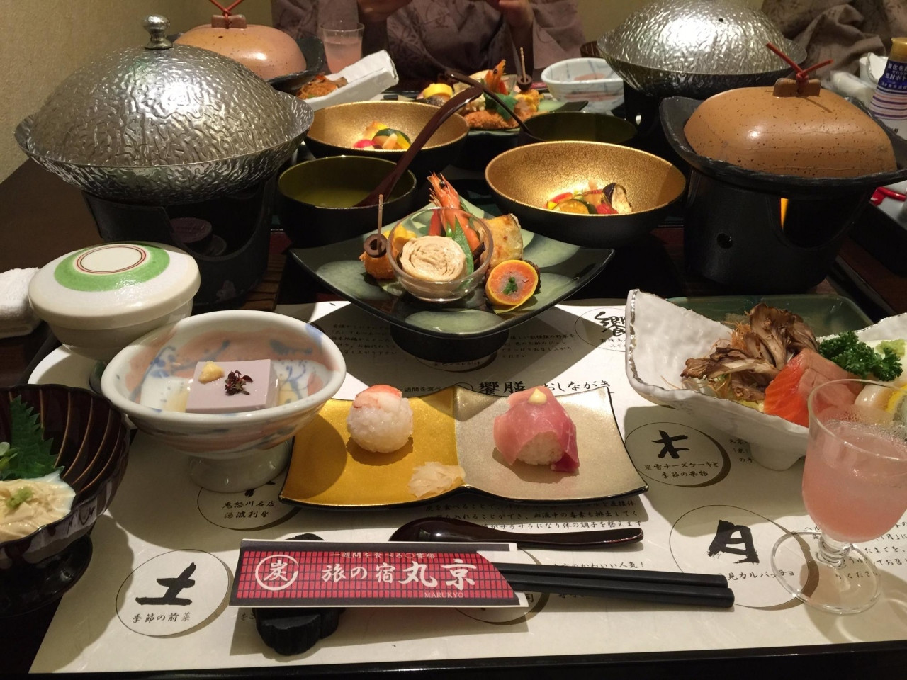 心もお肌もつるつるに♡“炭”にこだわり抜いた温泉宿3425452