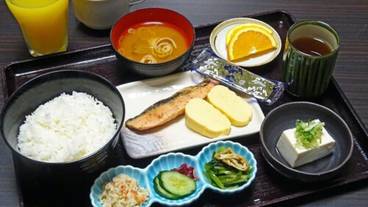 食事・飲み物 / 1