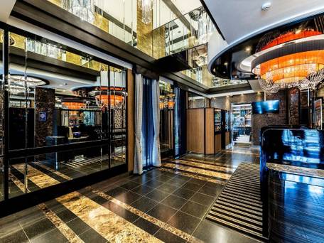 アパホテル なんば心斎橋西 / 3