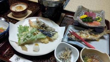 食事・飲み物 / 1