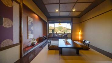 デザイナーズ客室 10畳和室 / 1