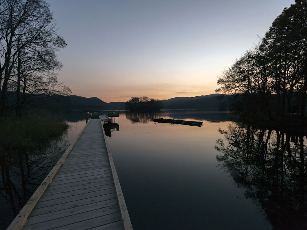 湖上テラスへの桟橋②
