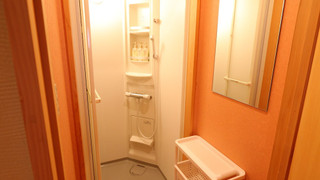 ファミリールーム シャワー付き