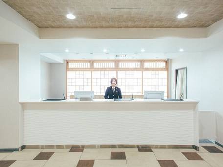 くれたけインプレミアム大垣駅前 / 3