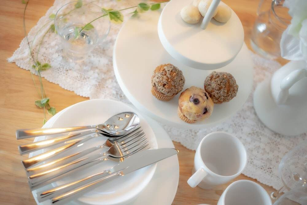 客室内のダイニングエリア