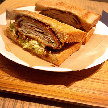 「モノクル カフェ」 料理 43818044 カツサンド
