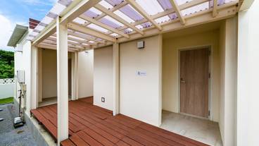 施設の入り口 / 6