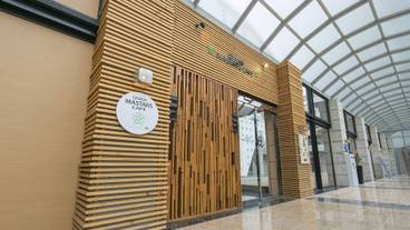 内部エントランス / 2