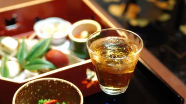 食事・飲み物 / 4