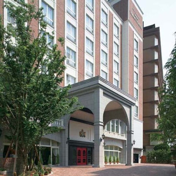 5.温泉もフレンチも満喫できる「道後 山の手ホテル」3637055