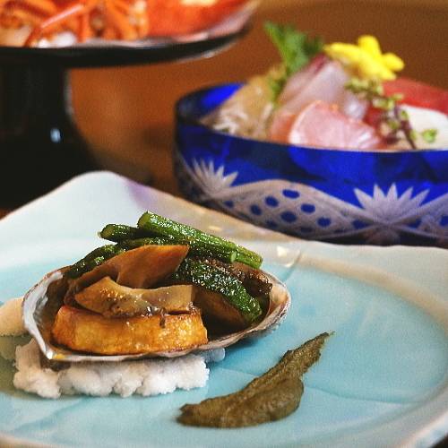彩り鮮やかな
伊豆の恵みを味わう / 3