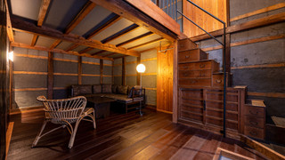 107 本館 · 歳吉屋 半露天風呂 禁煙