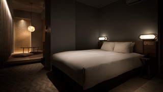 デラックスキングルーム