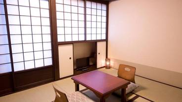 客室内のダイニングエリア / 25