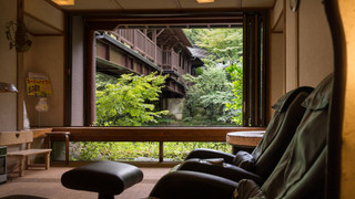 川沿い和室 8畳