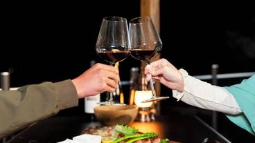 食事・飲み物 / 4