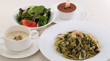 食事・飲み物 / 1