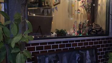 施設の入り口 / 8